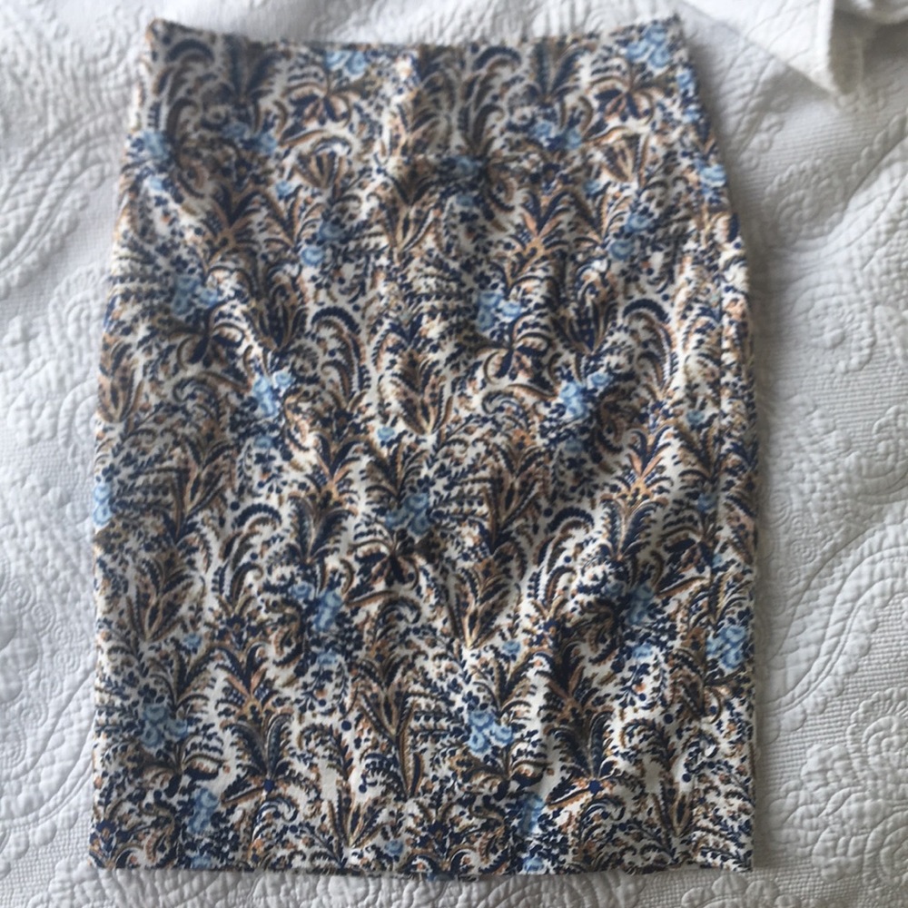 Ann Taylor floral pencil skirt